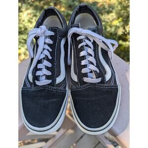 VANS OLD SKOOL - mens 5.5 / womens 7- black with suede toe and heel